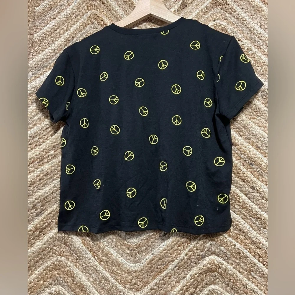 SPEECHLESS Big Girl's Peace Embroidery Black Short Sleeve, Size XL, NEW no tag